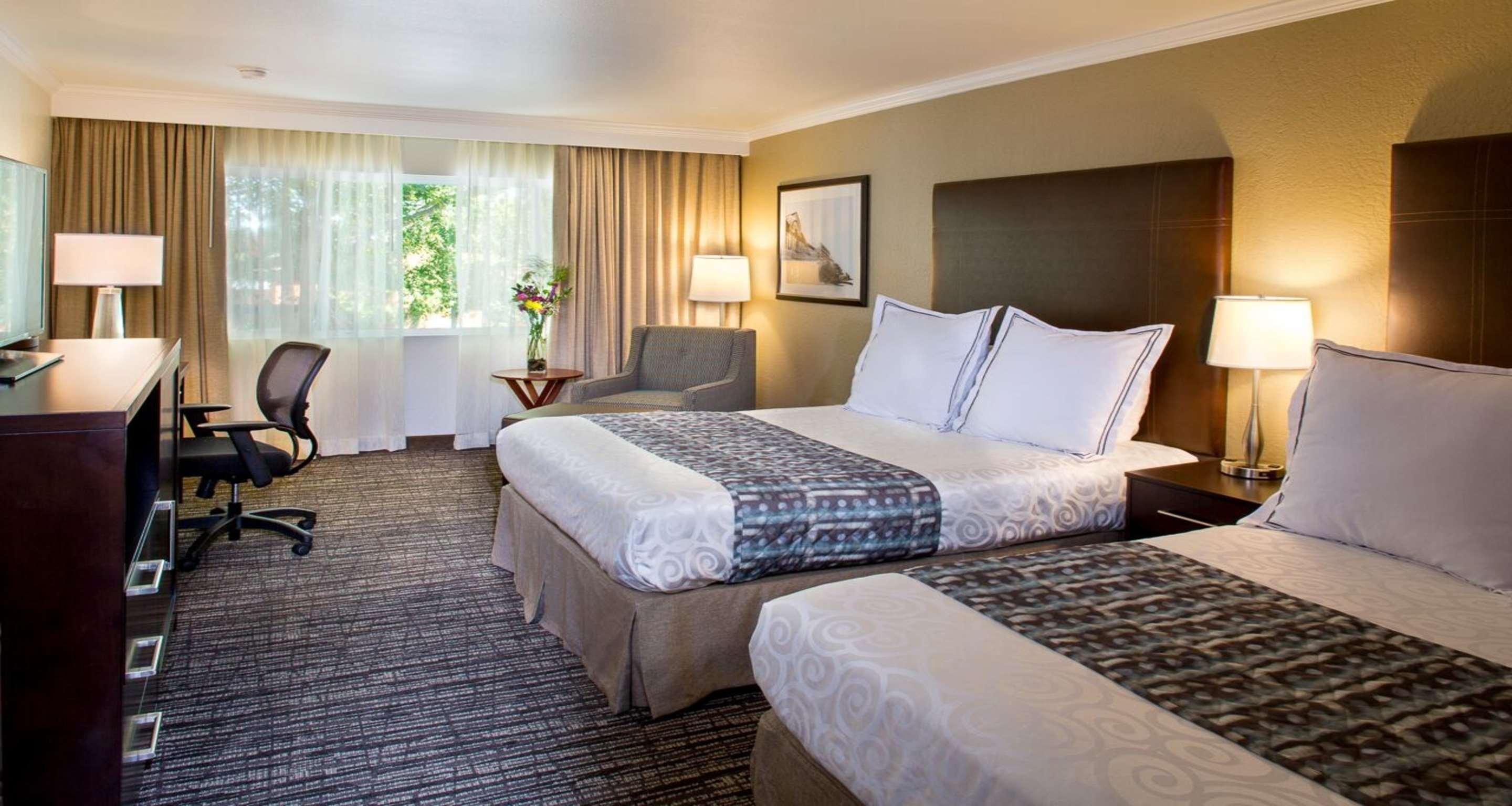Best Western Plus Garden Court Inn Fremont Exterior photo