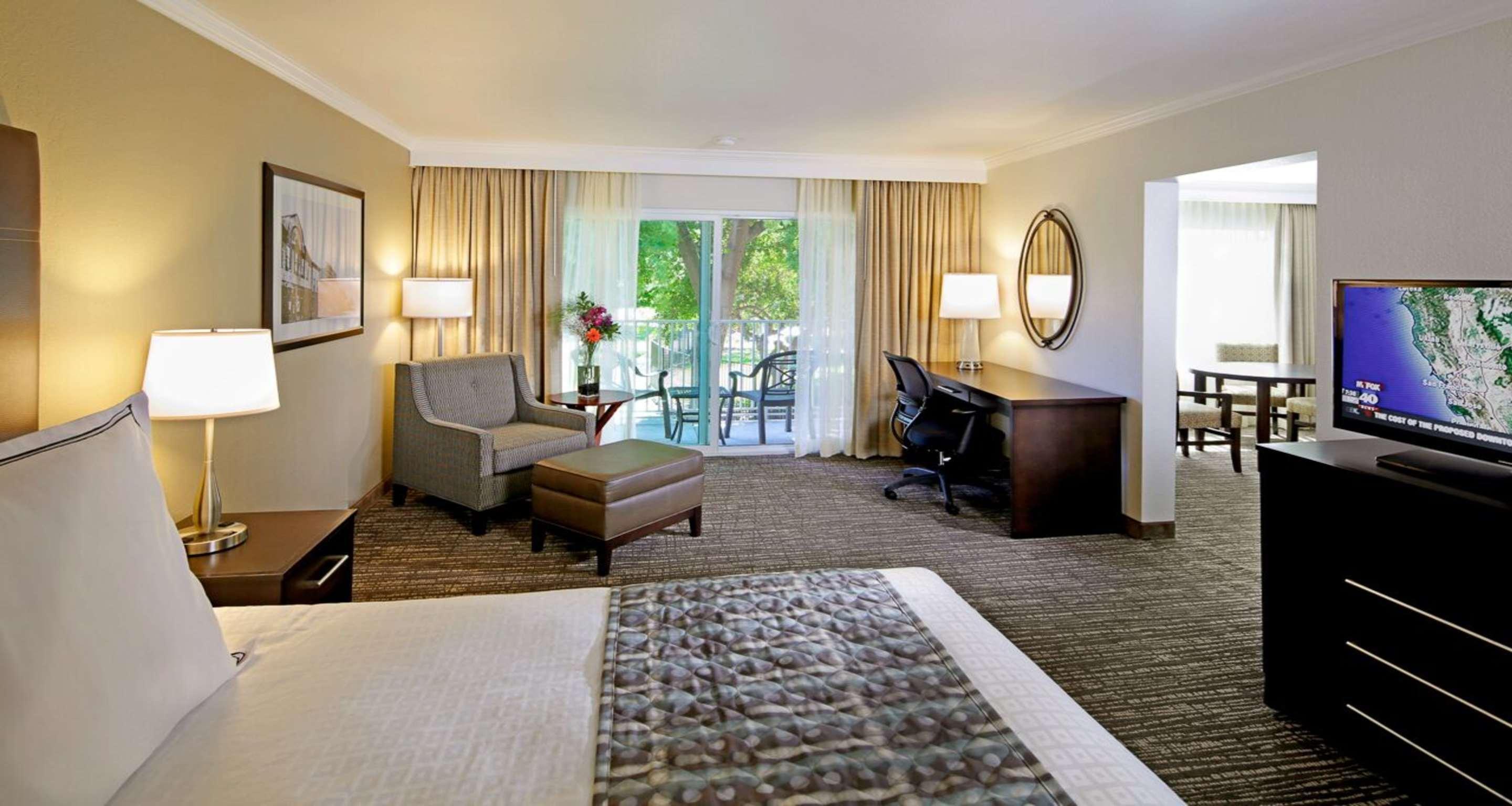 Best Western Plus Garden Court Inn Fremont Exterior photo