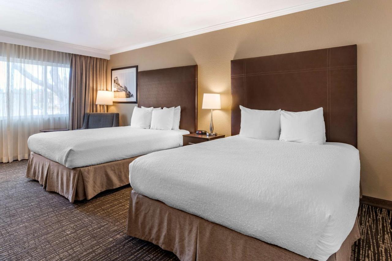Best Western Plus Garden Court Inn Fremont Exterior photo